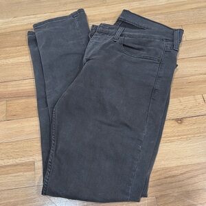 Levi Jean 32x30